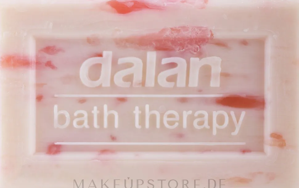 Badeseife mit Milch und Rose